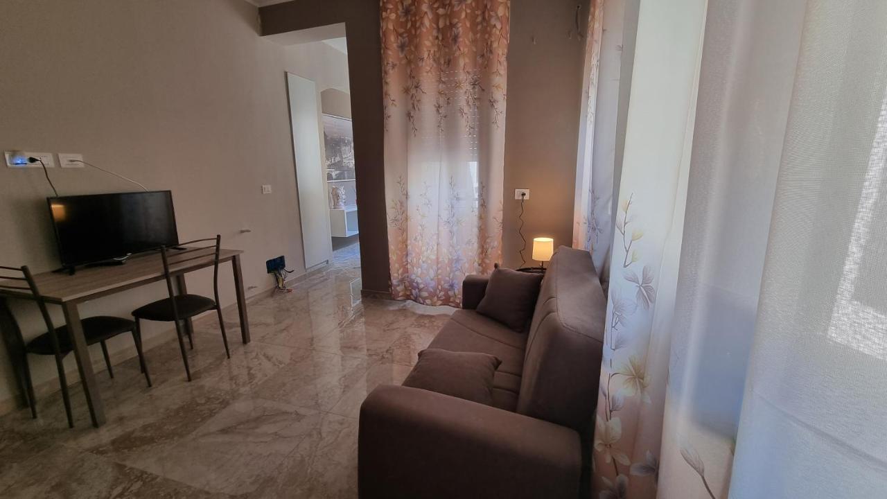 Casa Vacanze Giulia Giarre Eksteriør billede