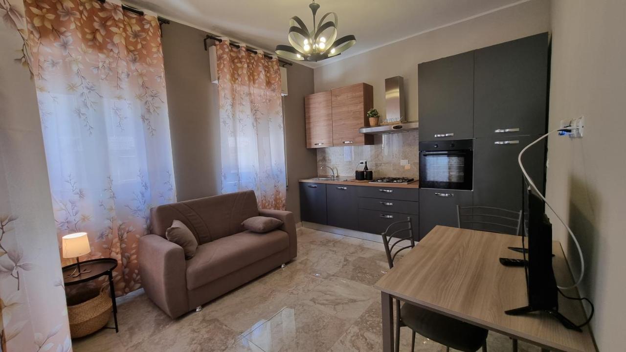 Casa Vacanze Giulia Giarre Eksteriør billede