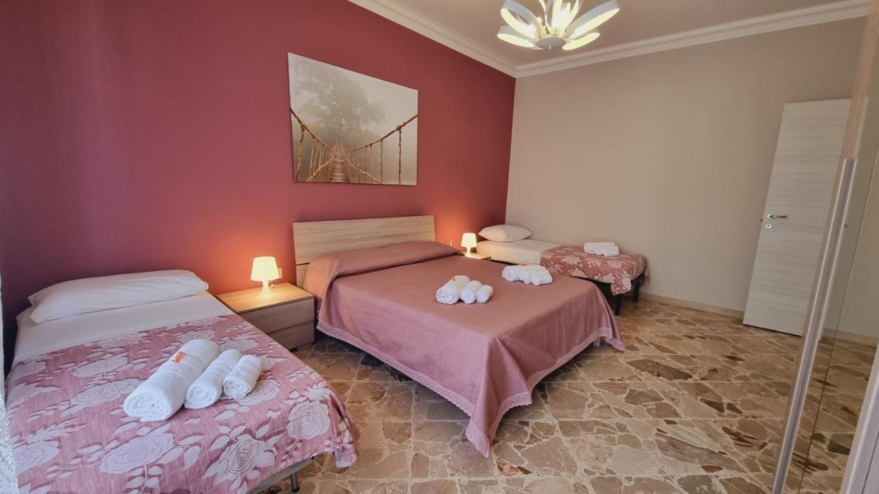Casa Vacanze Giulia Giarre Eksteriør billede