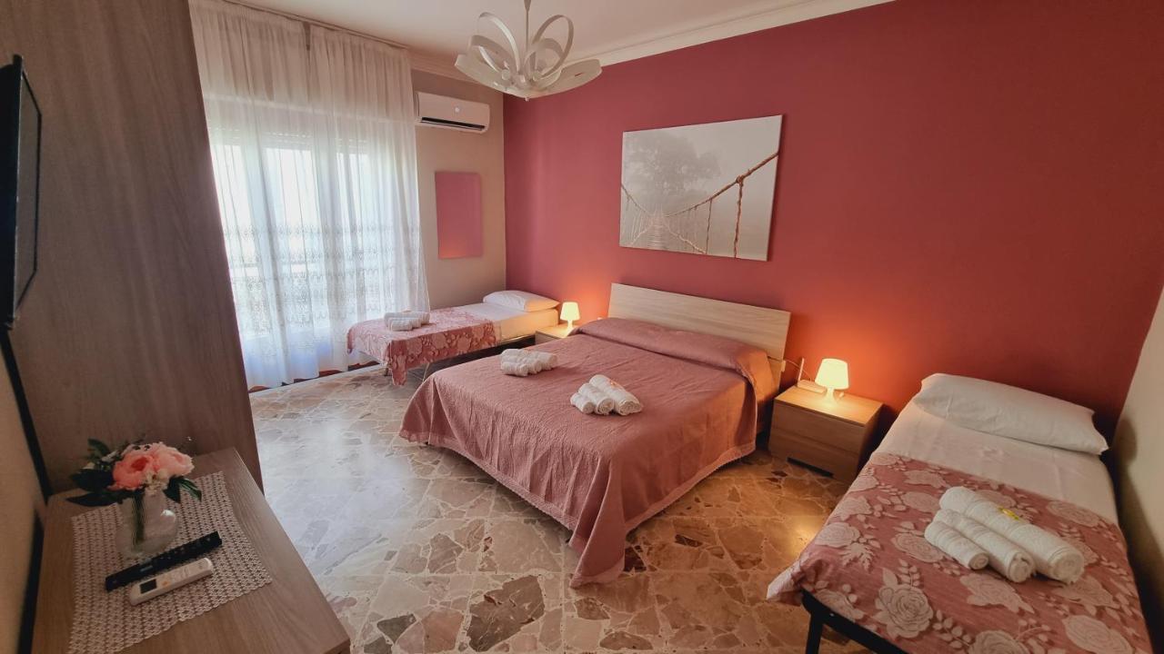 Casa Vacanze Giulia Giarre Eksteriør billede